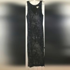 Maxi Dress in monochromatic shades of black to gray.